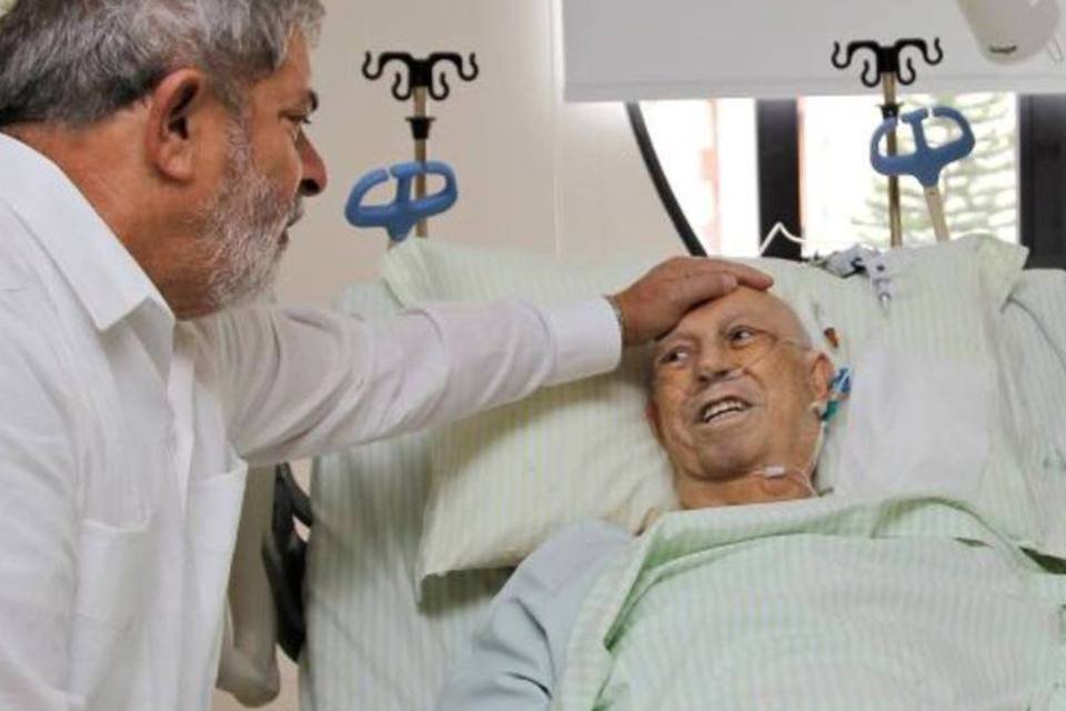 Lula visita José Alencar em hospital de São Paulo