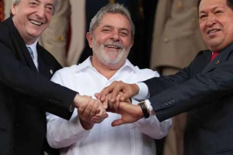 Néstor Kirchner se manteve como líder da América Latina mesmo após deixas a presidência da Argentina (Ricardo Stuckert/Presidência da República)