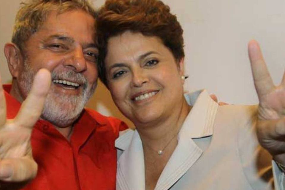 Lula diz que não se afastará da cena política