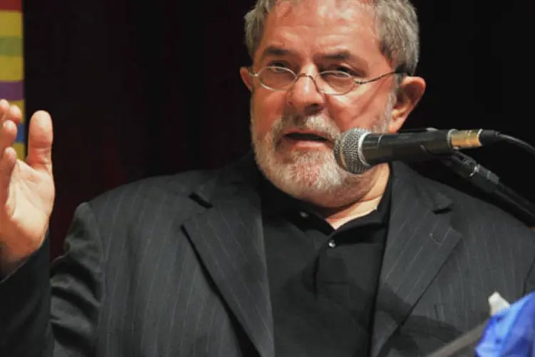 O ex-presidente Lula voltou a ressaltar feitos sociais de seu mandato (Antonio Cruz/ABr)
