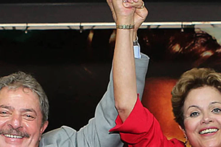 
	Lula e Dilma: a presidente passa, assim, a ser a &uacute;nica candidata entre os tr&ecirc;s mais competitivos que j&aacute; tem palanque em todo o Sudeste
 (Ricardo Stuckert/Instituto Lula)