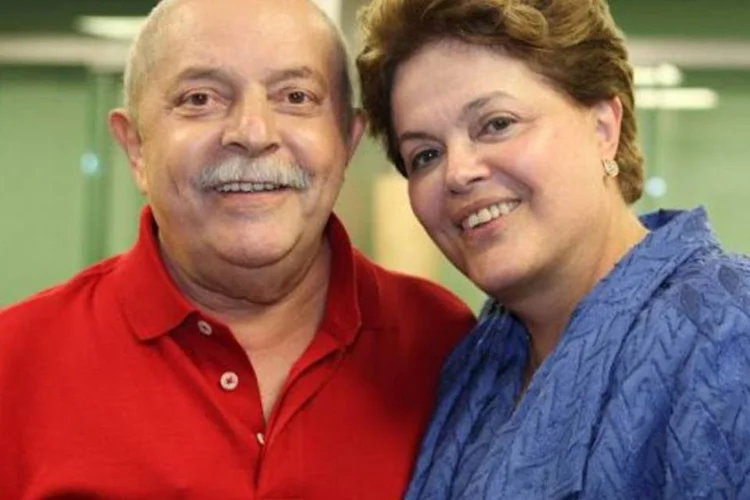 
	Lula e Dilma: segundo Mercadante, Dilma e Lula comemoraram aprova&ccedil;&atilde;o da mudan&ccedil;a nas regras para a cria&ccedil;&atilde;o de partidos, pelo Senado
 (Ricardo Stuckert/Instituto Lula)