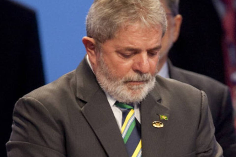 Lula admite chance de 2º turno em eleição presidencial
