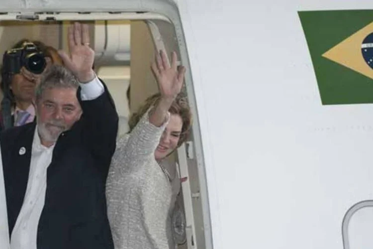 
	Investiga&ccedil;&atilde;o: Lula, a esposa Marisa Let&iacute;cia e o empreiteiro L&eacute;o Pinheiro, ligado &agrave; OAS v&atilde;o prestar depoimento no dia 16 de fevereiro sobre o tr&iacute;plex do Condom&iacute;nio Solaris
 (Renato Araújo/Agência Brasil)