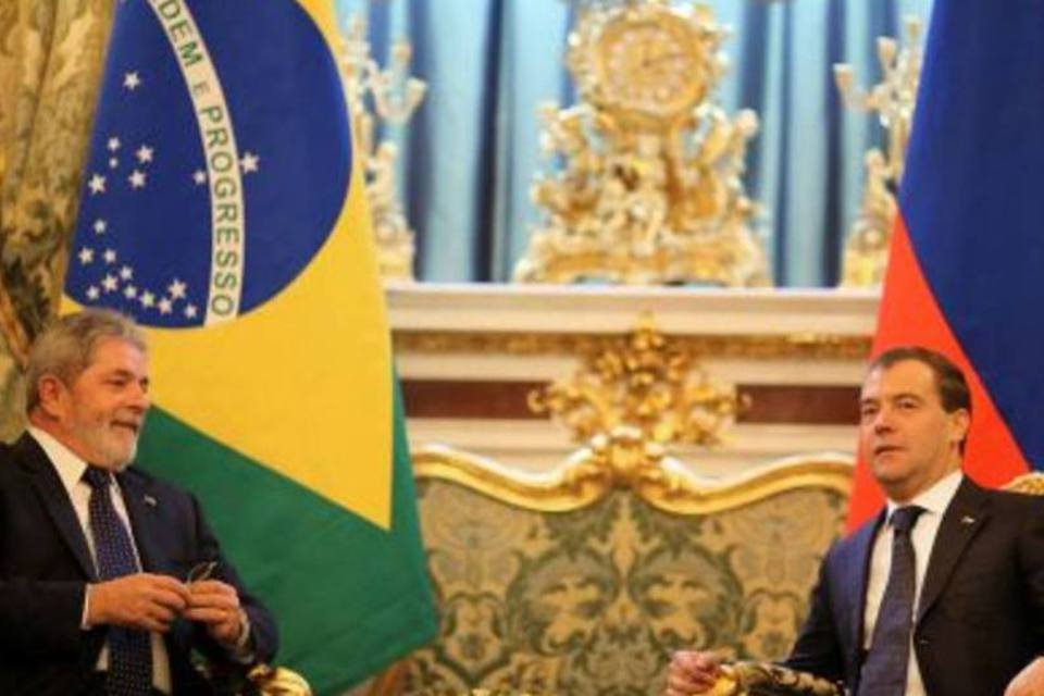 Medvedev diz que ida de Lula ao Irã é última chance de evitar sanções