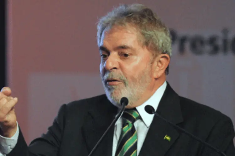 
	Lula sobre o PT: segundo ele, o PT precisa &quot;perceber&quot; que n&atilde;o nasceu para ser igual aos partidos trabalhadores, mas para mudar essa l&oacute;gica
 (.)