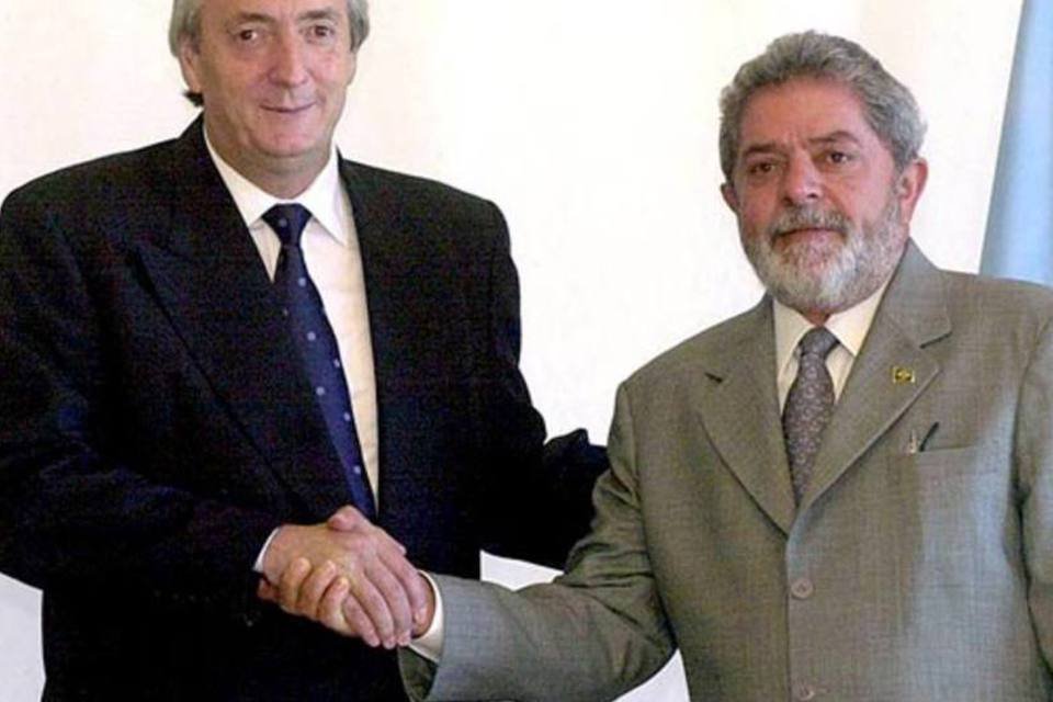 Lula vai hoje à Argentina para velório de Kirchner