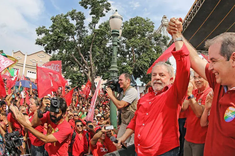 
	Lula participa de ato pol&iacute;tico no Acre, ao lado de Ti&atilde;o Viana
 (Ricardo Stuckert/Instituto Lula/Divulgação)
