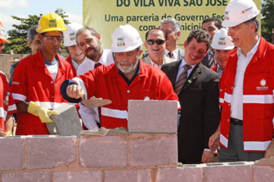 Carteira do BNDES para obras do PAC atinge R$ 123,2 bi