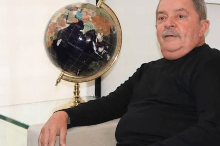 
	Ex-presidente Lula: Lula desembarcou em Belo Horizonte na quinta-feira para fazer sua primeira participa&ccedil;&atilde;o ativa nas campanhas municipais
 (Heinrich Aikawa/Instituto Lula)