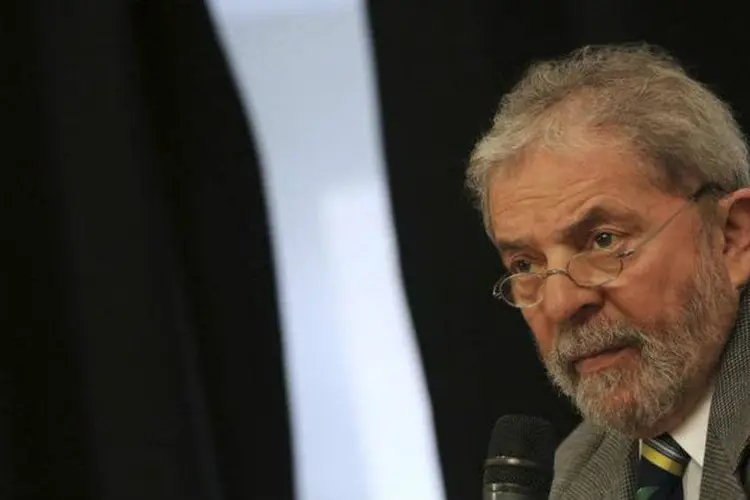 
	Lula aproveitou para defender o filho mais velho, Lulinha: &quot;ele &eacute; alvo da maior quantidade de mentira da hist&oacute;ria do pa&iacute;s&quot;
 (Nacho Doce/Reuters)
