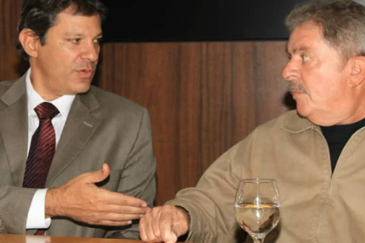 
	Haddad e Lula: &quot;Pois eu digo que n&oacute;s estamos dispon&iacute;veis para garantir a integridade f&iacute;sica do Lula&quot;, disse o prefeito
 (Heinrich Aikawa/Instituto Lula)