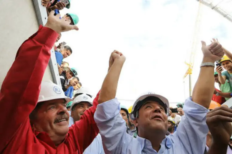 O ex-presidente Luiz Inácio Lula da Silva e o governador do Rio de Janeiro Sérgio Cabral visitam obras do estádio do Maracanã (Ricardo Stuckert/Instituto Lula)