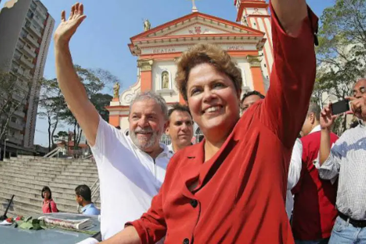
	Em uma semana, a presidente Dilma conseguiu subir tr&ecirc;s pontos na pesquisa de inten&ccedil;&otilde;es de votos do Ibope
 (Ricardo Stuckert/ Instituto Lula)