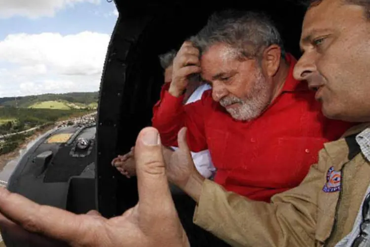 
	Ent&atilde;o presidente Lula se encontra com o governador Eduardo Campos: presidente do PSB an&uacute;nciou na &uacute;ltima semana a sa&iacute;da do seu partido do governo Dilma
 (Ricardo Stuckert/PR)