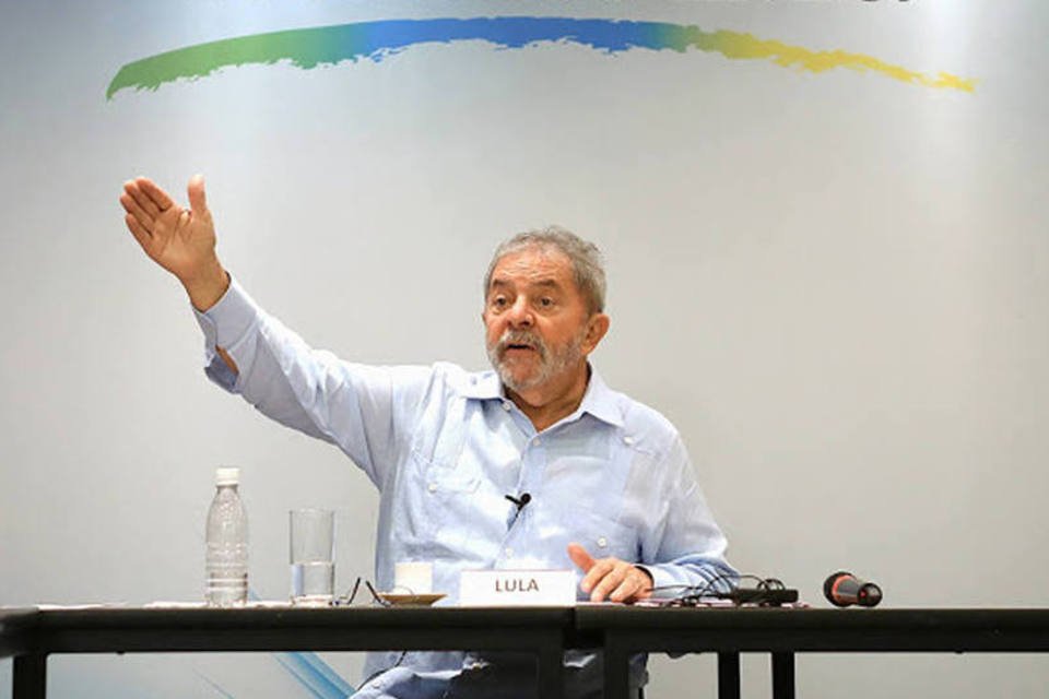 Instituto Lula é alvo de bomba na capital paulista
