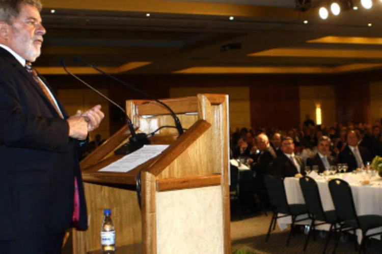 Presidente discursou hoje na Associação Brasileira da Infraestrutura e Indústrias de Base (Abdib) (PR/Domingos Tadeu)