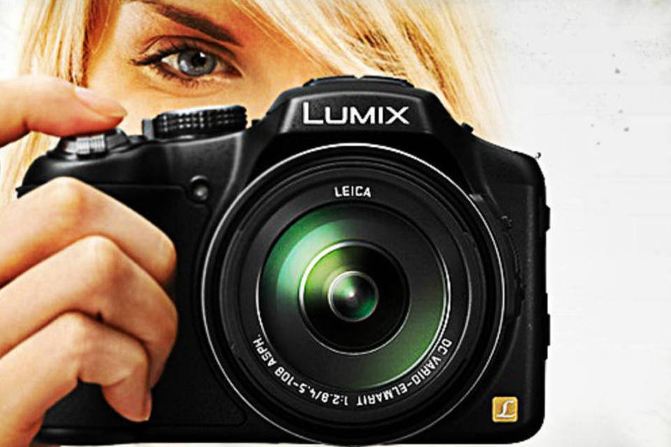 Lumix DMC-FZ200, da Panasonic, tem zoom que aumenta 24 vezes
