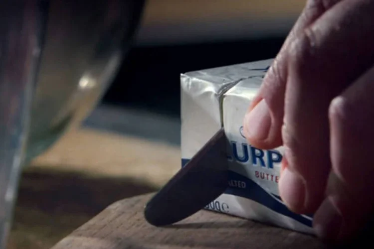 Trecho do comercial da Lurpak: comercial foi voltado ao inverno do Reino Unido, onde será veiculado (Reprodução)
