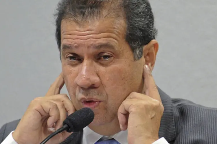 Ex-ministro Carlos Lupi: a legislação foi aprovada no contexto das denúncias envolvendo convênios com ONGs que motivaram a queda de quatro ministros
 (Wilson Dias/ABr)