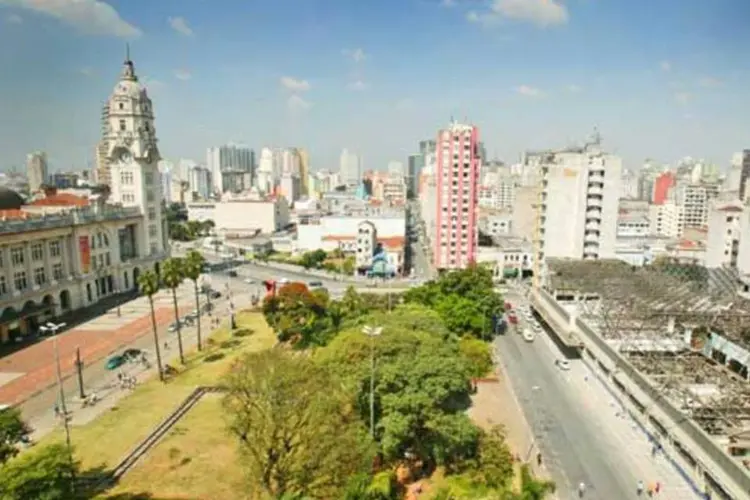 Região da Luz, em São Paulo: a associação de comerciantes afirma ser favorável à revitalização, mas contra a imposição do projeto (Mário Rodrigues/Veja SP)