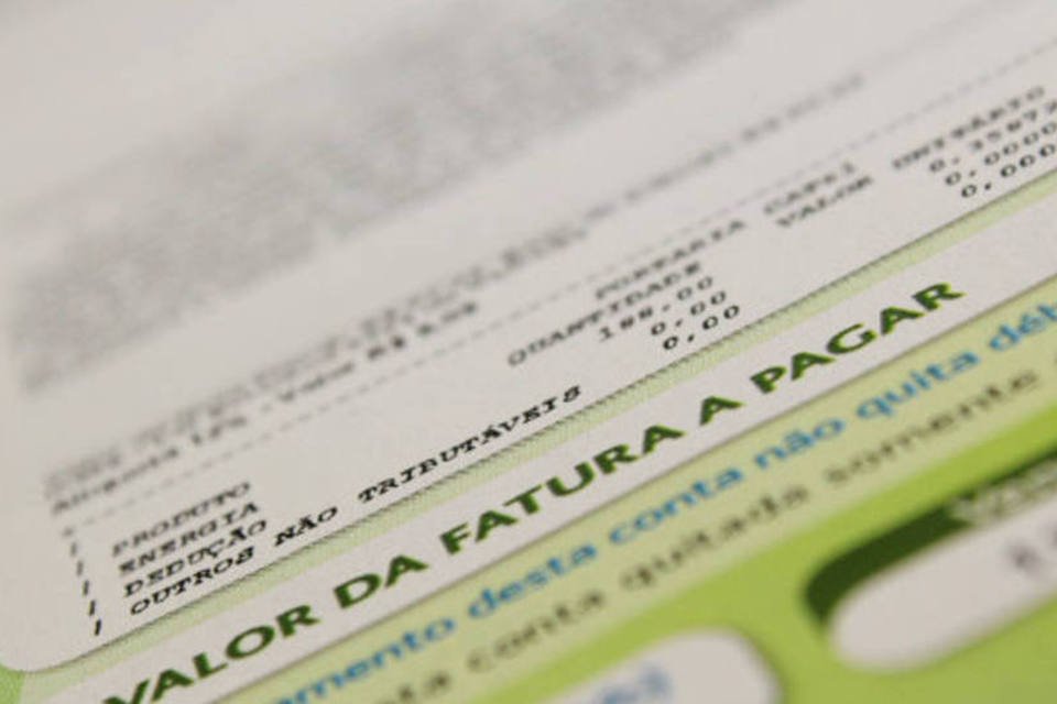 Aneel decide manter bandeira verde da conta de luz em junho