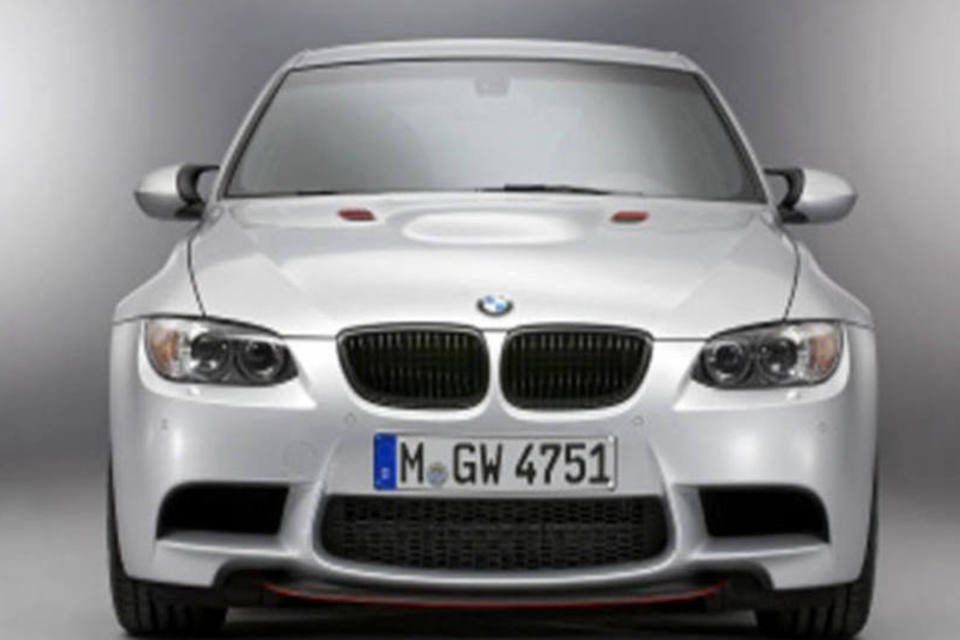 BMW avança em direção a recorde de vendas no ano