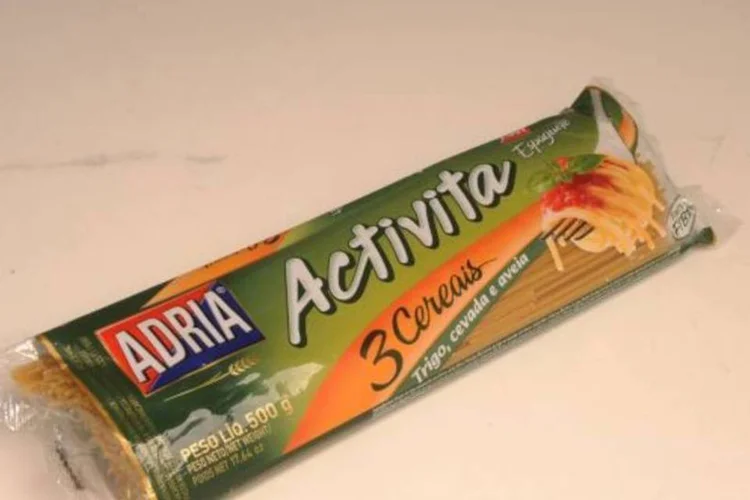 Macarrão Activita da Adria, uma das marcas da M. Dias Branco (Germano Luders/EXAME.com)