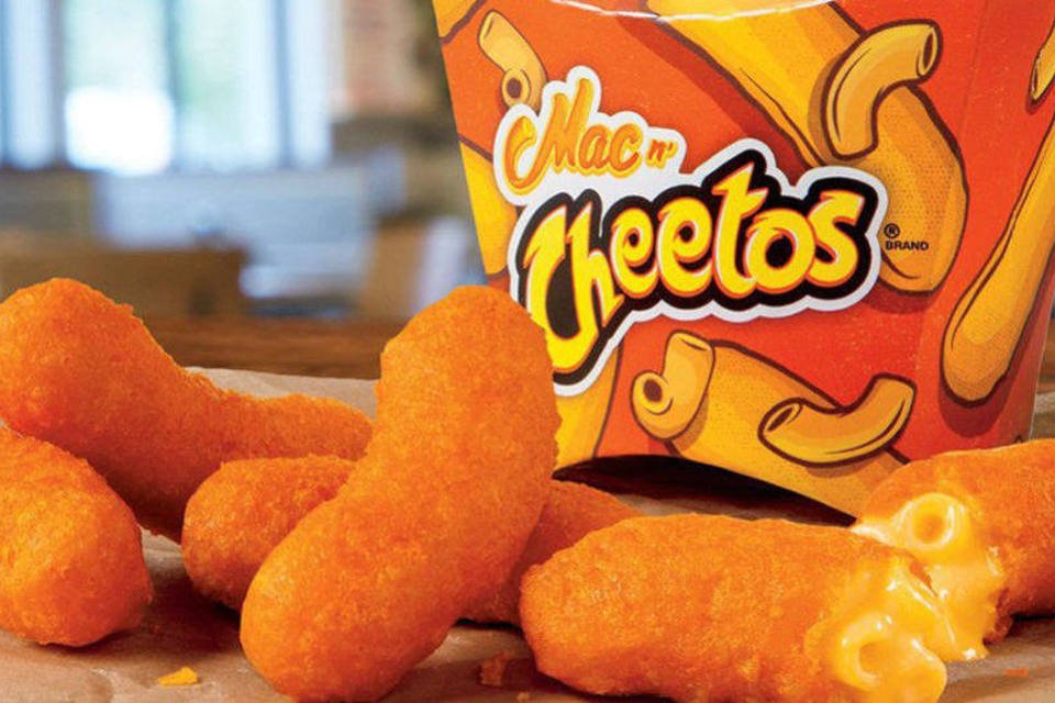 Nos EUA, Burger King lança novo snack Mac n' Cheetos