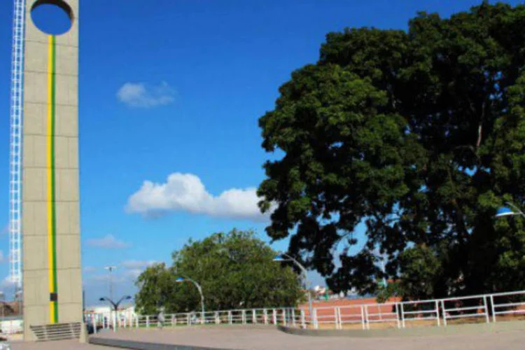 
	Monumento Marco Zero do Equador, em Macap&aacute;: sete candidatos disputam o governo em outubro
 (Divulgação/Governo do Estado do Amapá)