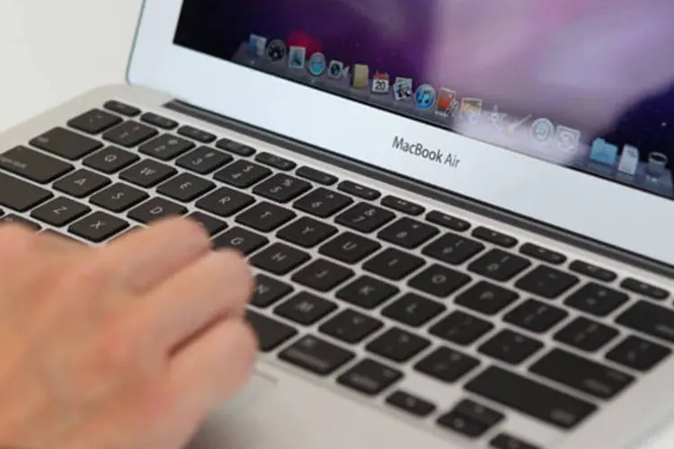 Novo MacBook Air é equipado com os mais recentes processadores Intel Core dual (Getty Images)