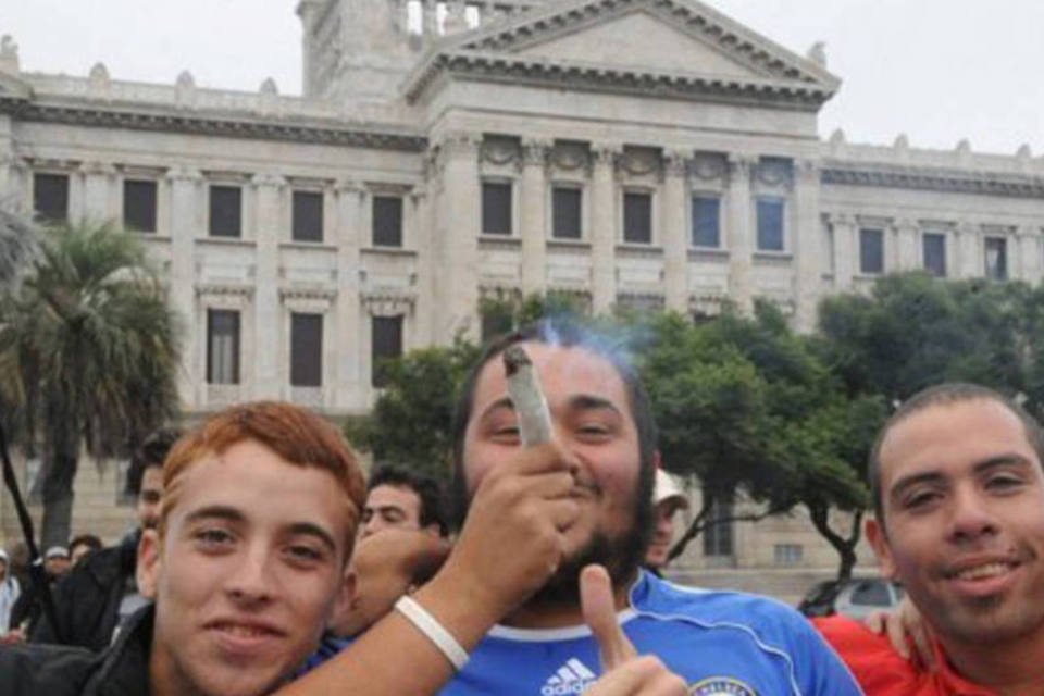 Uruguai deve aprovar hoje Lei da Maconha