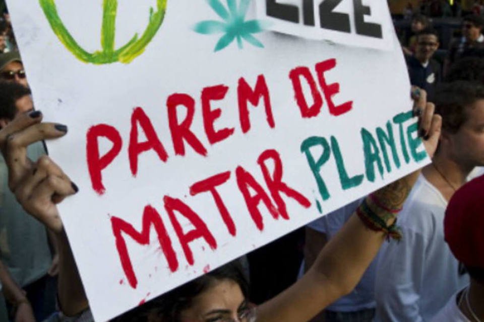 Marcha da Maconha no Rio pede liberdade para usuários presos