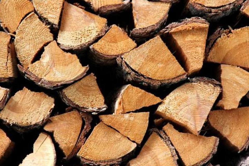 6 ideias para usar madeira de demolição em casa