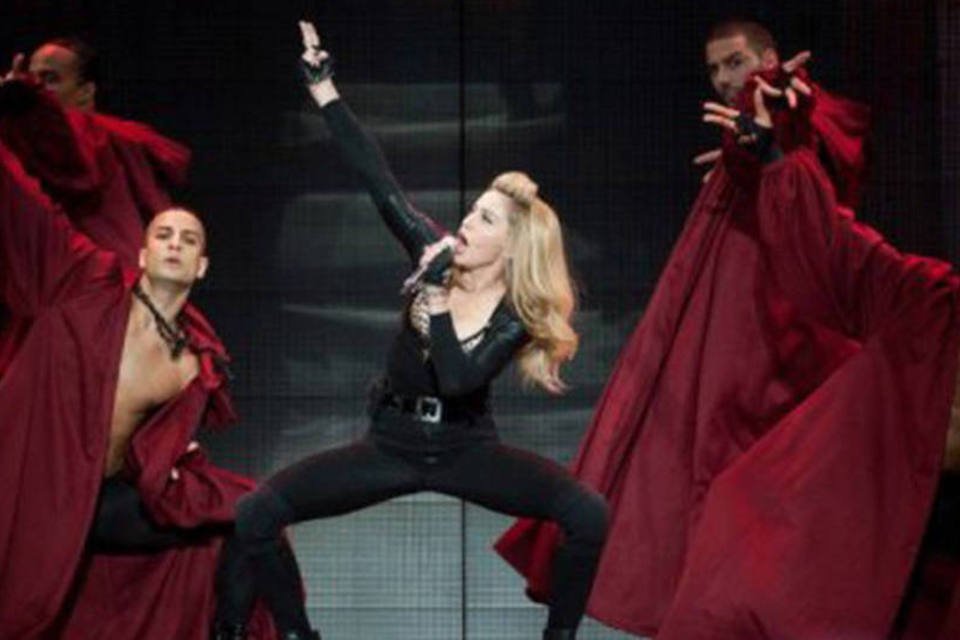 Justiça russa estuda processar Madonna por apoio a gays