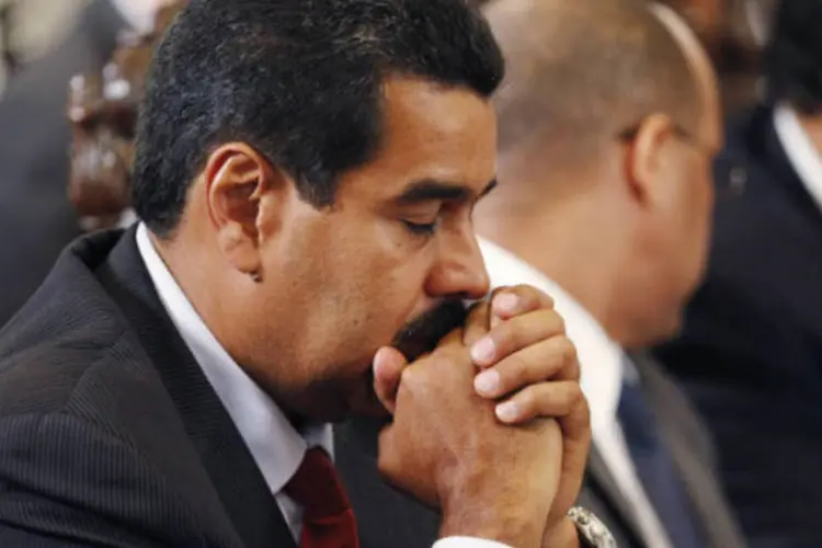 
	O novo presidente da Venezuela, Nicol&aacute;s Maduro, decretou nesta ter&ccedil;a-feira emerg&ecirc;ncia no setor el&eacute;trico do pa&iacute;s, afetado h&aacute; meses por frequentes apag&otilde;es e racionamentos
 (REUTERS/Enrique Castro-Mendivil)