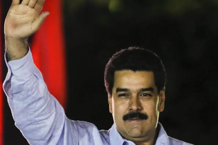 
	Nicol&aacute;s Maduro: o vice-presidente anunciou que as negocia&ccedil;&otilde;es das tarifas do Mercosul, as quais seu pa&iacute;s dever&aacute; seguir a partir do pr&oacute;ximo ano, foram encerradas&nbsp;
 (REUTERS/Carlos Garcia Rawlins)