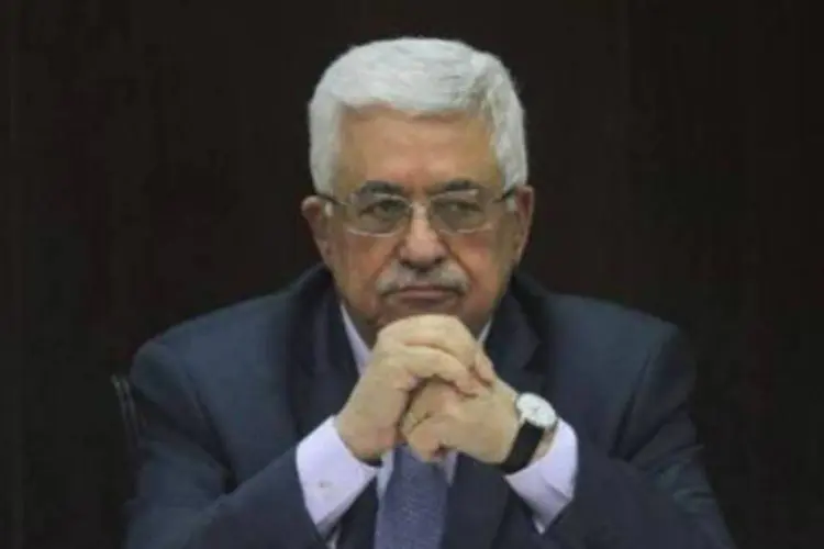 
	Mahmud Abbas: Abbas disse a jornal israelense que palestinos est&atilde;o &agrave; espera de ver quais s&atilde;o os avan&ccedil;os diplomatas diante do colapso do processo de paz com Israel no m&ecirc;s passado
 (Pool/AFP/Arquivos)