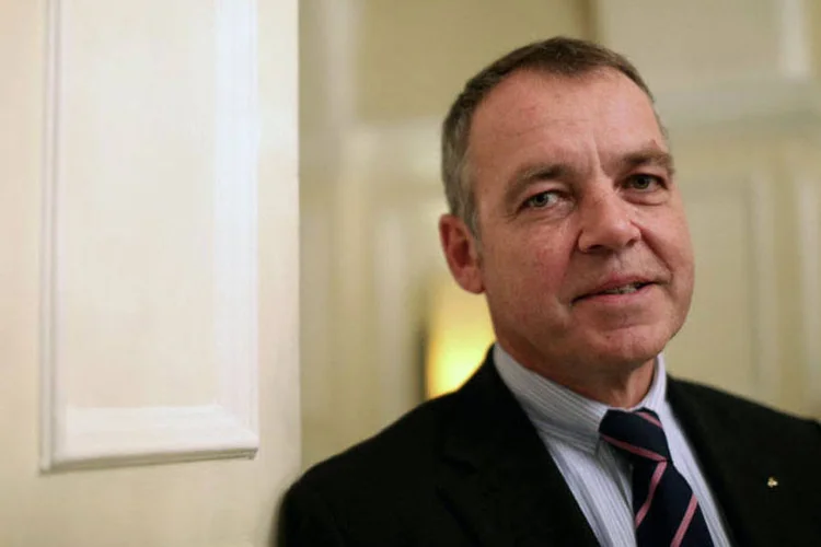
	Christoph Mueller: &quot;n&atilde;o &eacute; uma continua&ccedil;&atilde;o da antiga companhia num novo disfarce, tudo &eacute; novo&quot;
 (Bloomberg)