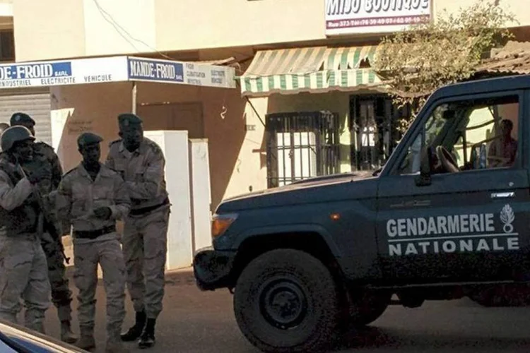 
	Mali: &quot;este crime busca desestabilizar a situa&ccedil;&atilde;o no Mali e abortar a resolu&ccedil;&atilde;o do conflito interno no pa&iacute;s&quot;, disse porta-voz russo
 (Adama Diarra /REUTERS)