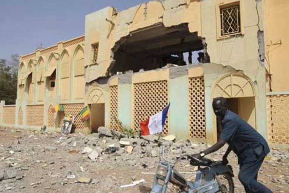 Centenas de islamitas morreram em bombardeios no Mali