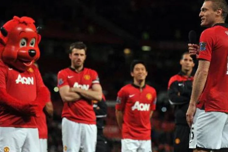 
	Manchester United: &nbsp;o contrato vale a partir de 2015
 (Paul Ellis/AFP)