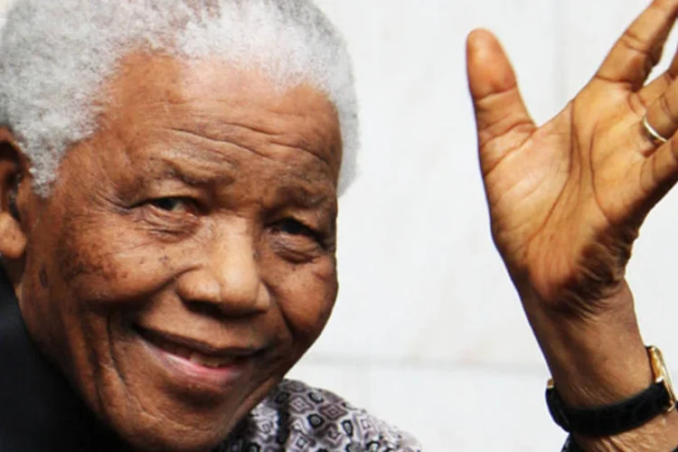
	Mandela: assim como o ex-presidente sul-africano, restaurante Gramadoelas era s&iacute;mbolo da luta contra o apartheid
 (Chris Jackson / Getty Images)