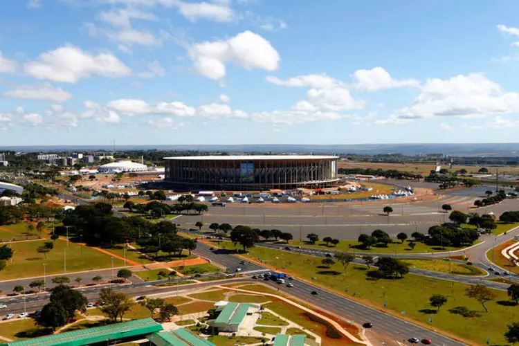 
	Est&aacute;dio Nacional de Bras&iacute;lia: a sele&ccedil;&atilde;o brasileira abre sua participa&ccedil;&atilde;o no evento na arena na mesma data prevista para a vota&ccedil;&atilde;o do parecer sobre o impeachment na comiss&atilde;o do Senado
 (Phil Walter / Staff / Getty Images)