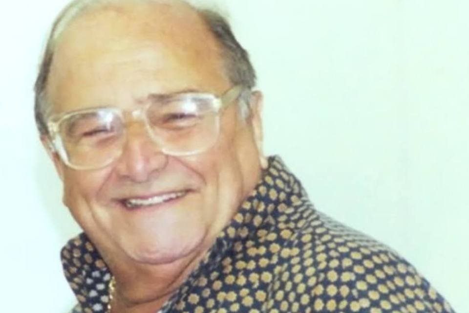 Morre Carlos Manga aos 87 anos