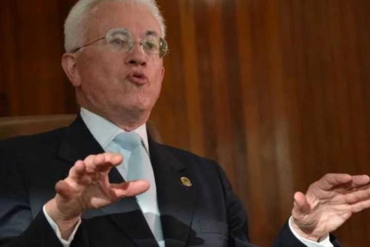 
	O ministro da Secretaria de Assuntos Estrat&eacute;gicos, Mangabeira Unger
 (José Cruz/Agência Brasil)