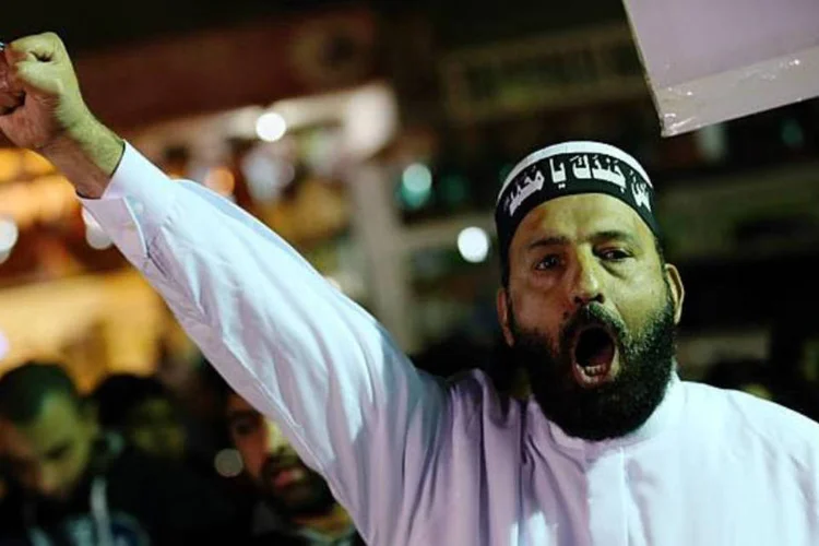 
	Man Haron Monis era iraniano e acusado de dezenas de crimes na Austr&aacute;lia
 (Divulgação/Sheikhharon.com)