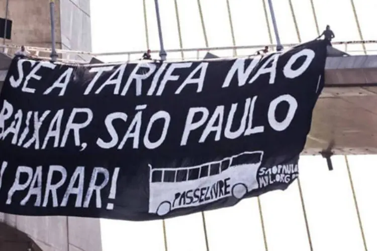 
	Slogan do Movimento Passe Livre: &quot;se a tarifa n&atilde;o baixar, S&atilde;o Paulo vai parar&quot;. Novo protesto est&aacute; marcado para essa quinta-feira
 (Divulgação/MPL-SP/Divulgação)