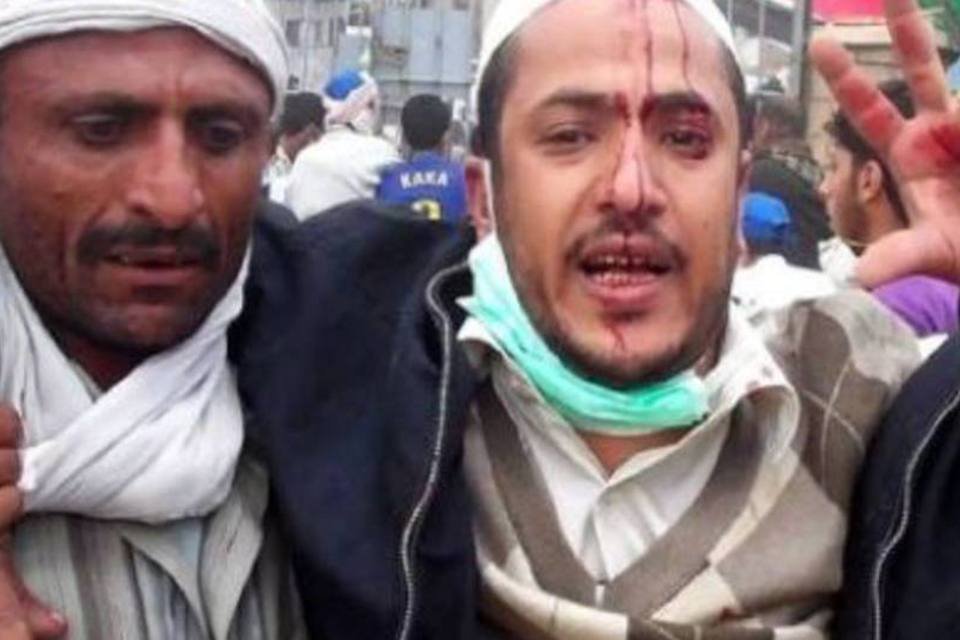 Manifestante morre em protesto no Iêmen