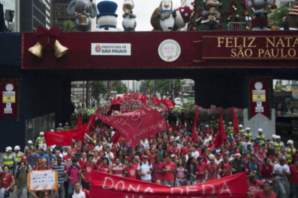 2 mil pessoas participam da Marcha por Moradia Digna em SP